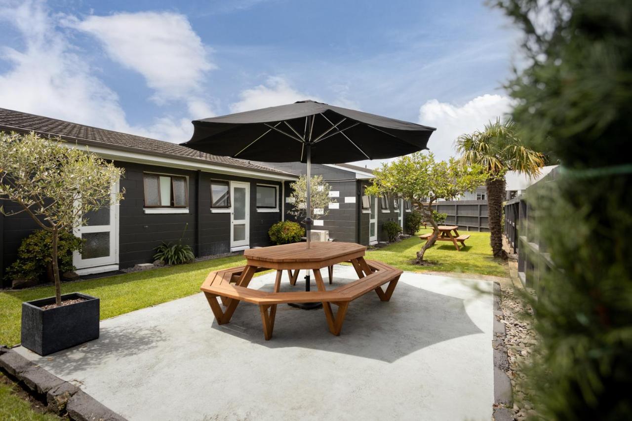 Cobblestone Court Motel - Wenzel Motels Tauranga Exterior photo